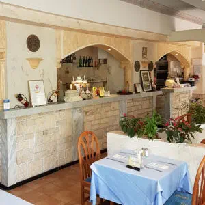 Taverna Hellas Ariston Restaurant mit Lieferservice